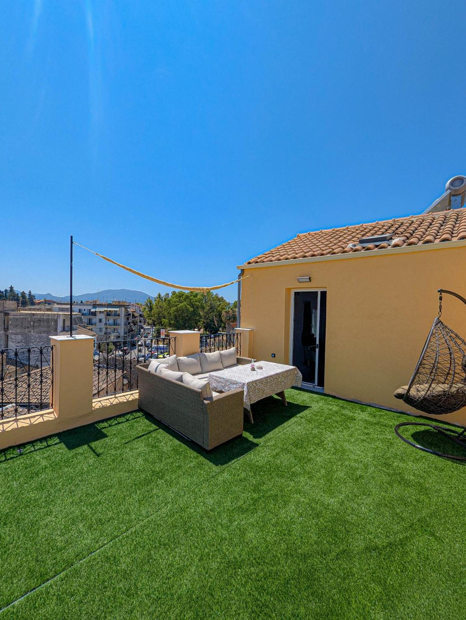 Ionian Pearl Apartments And Suites Corfu  Extérieur photo